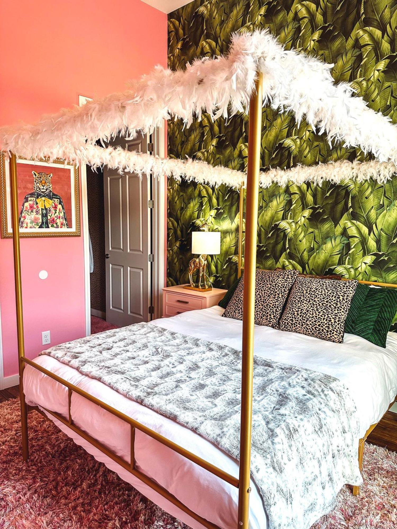 Dreaming With Dolly - Luxe Stay Near Broadway Nashville Bagian luar foto